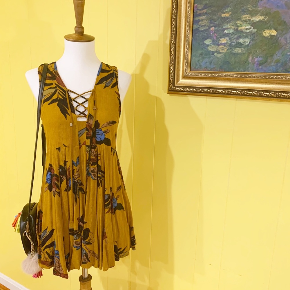 Everly Short Yellow Dress